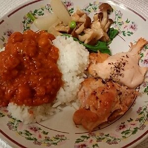 簡単で早い！お豆一杯オシャレなカレー♪（サラダ豆）